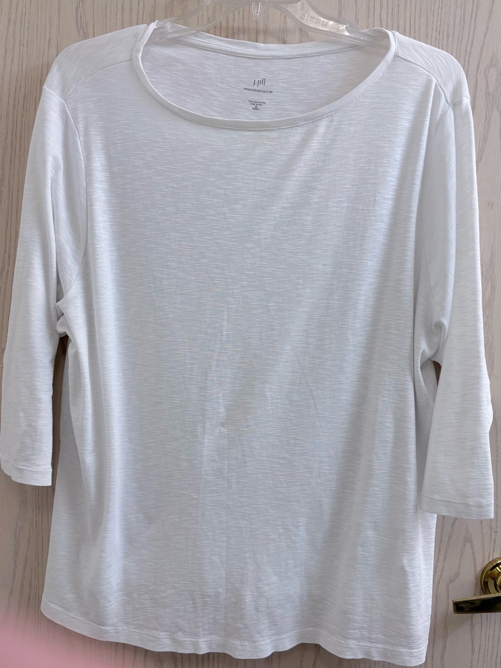 J. Jill Classic White Cotton Tee with 3/4 Sleeves, Scoop Neck and button Back
